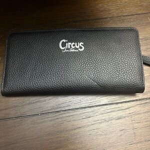 Circus by Sam Edelman wallet